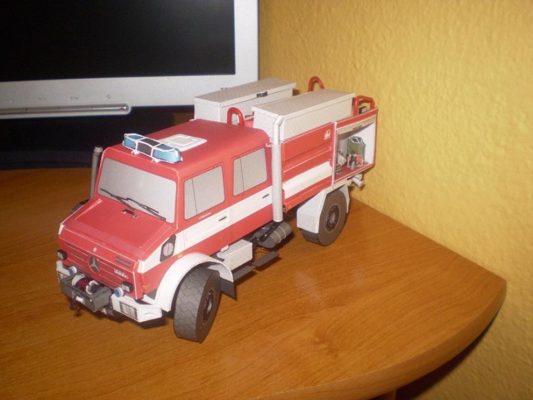 52960