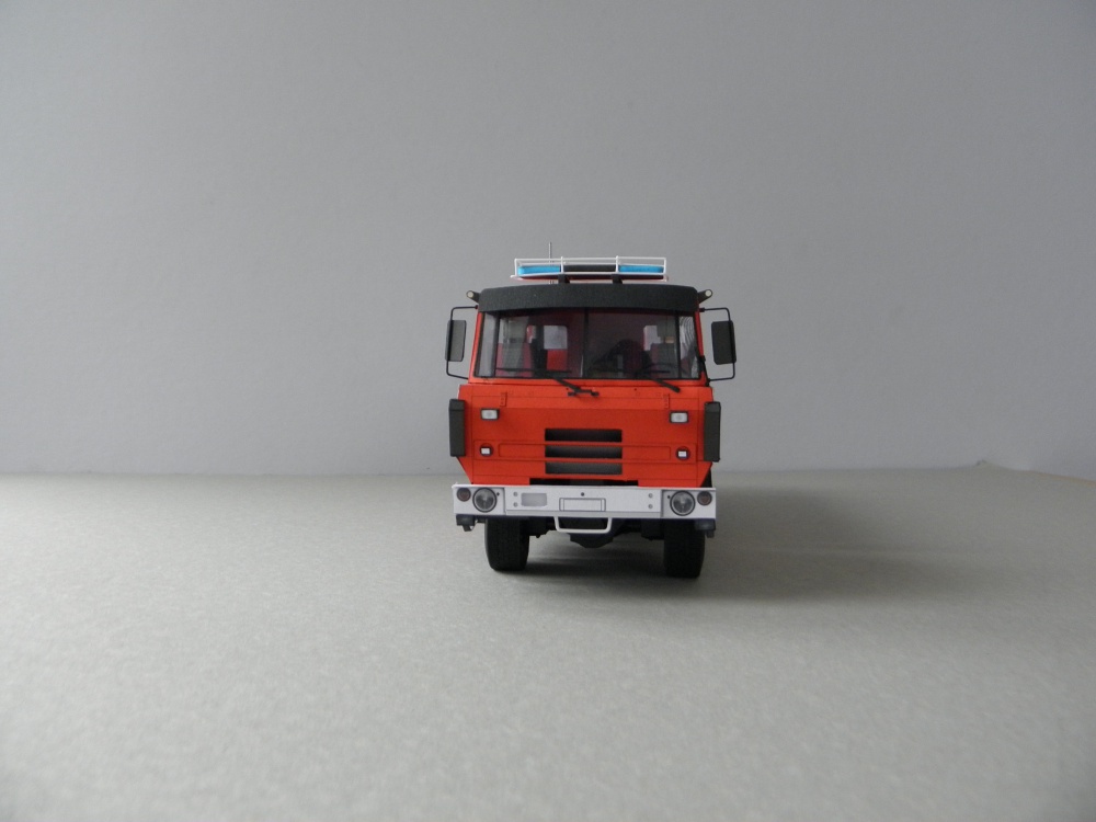 TATRA 815 6x6 CAS 32 (Plná velikost v novém okně) TATRA 815 6x6 CAS 32