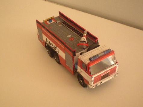 CAS 32 Tatra 815 6*6 HZS �D Praha