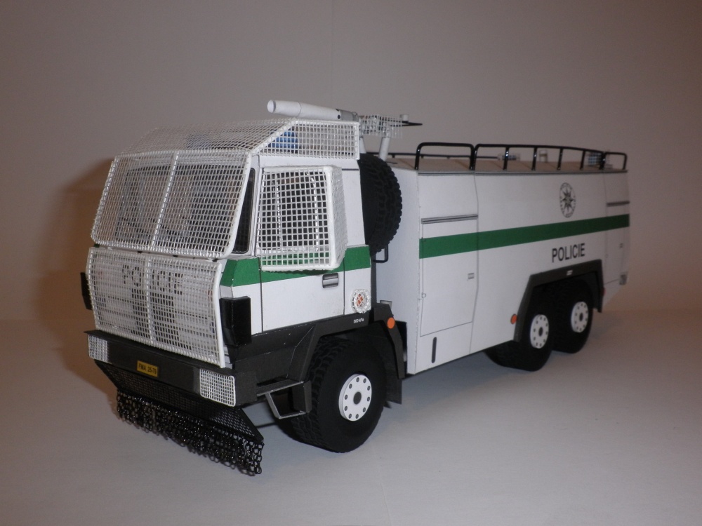 CAS 32 Tatra 815 6x6 POLICIE ČR (Plná velikost v novém okně) CAS 32 Tatra 815 6x6 POLICIE ČR
