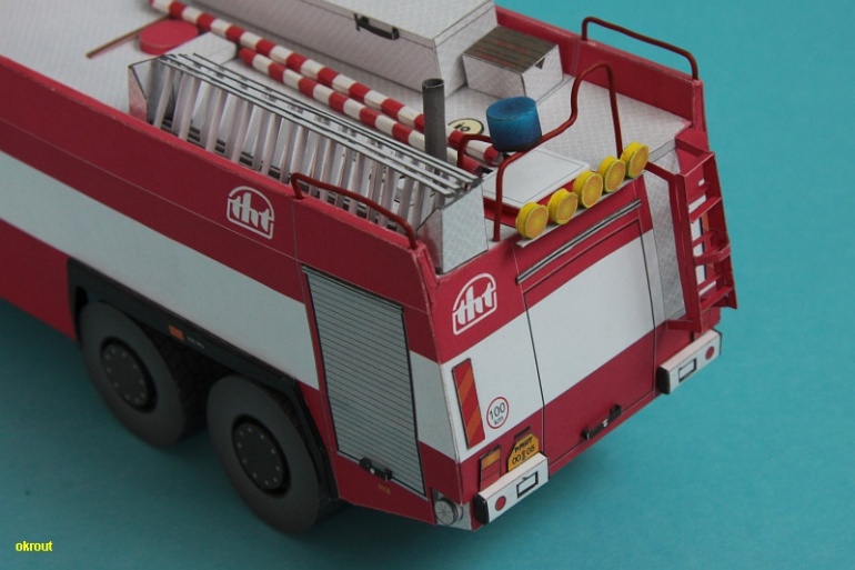 CAS 32 Tatra 815