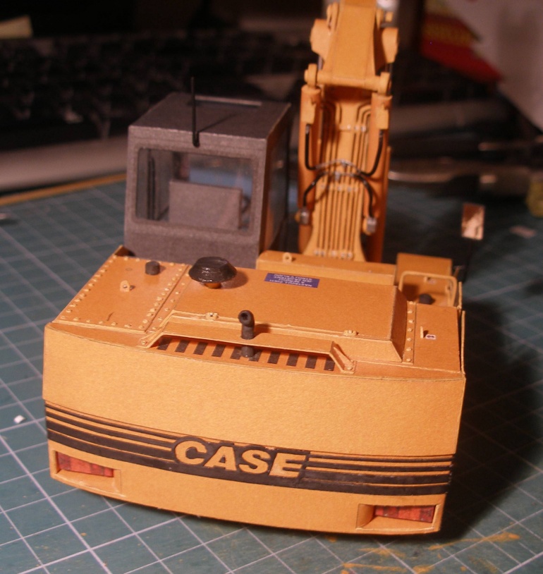 CASE 988 P (Plná velikost v novém okně) CASE 988 P