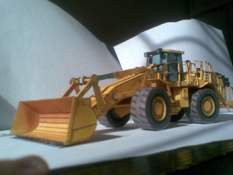 Cat 988H (Plná velikost v novém okně) Cat 988H