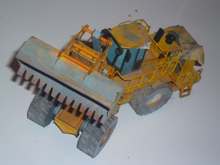 CAT 988H (Plná velikost v novém okně) CAT 988H