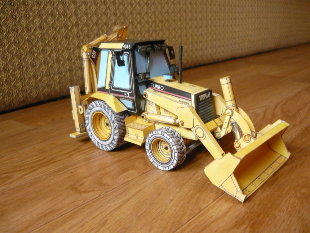 Caterpillar 428 B (Plná velikost v novém okně) Caterpillar 428 B