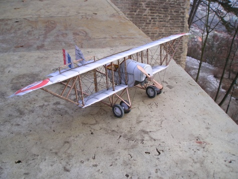 Caudron GIII