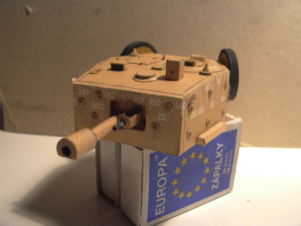 CENTAUR IV (Plná velikost v novém okně) CENTAUR IV
