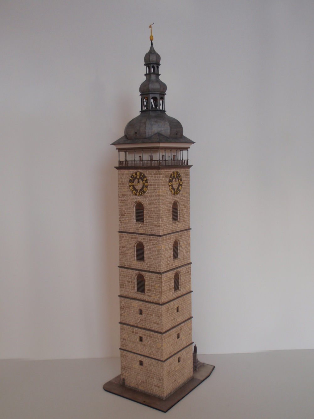 Černá věž, České Budějovice (Plná velikost v novém okně) Černá věž, České Budějovice
