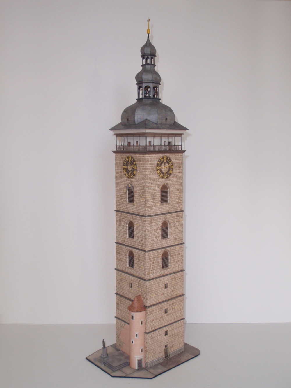 Černá věž, České Budějovice (Plná velikost v novém okně) Černá věž, České Budějovice