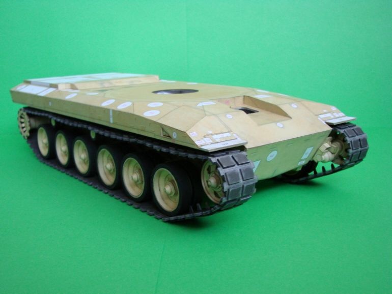 Challenger 2 (Plná velikost v novém okně) Challenger 2