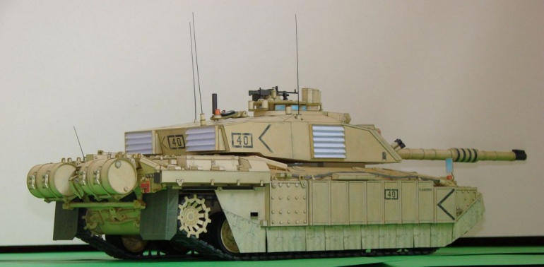 Challenger 2 (Plná velikost v novém okně) Challenger 2