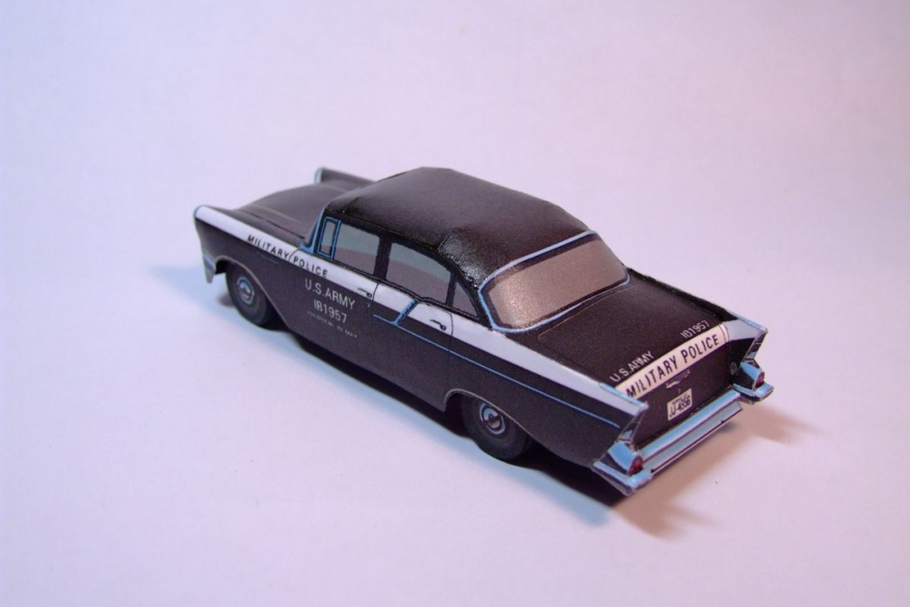 Chevrolet 1957 Military Police (Plná velikost v novém okně) Chevrolet 1957 Military Police