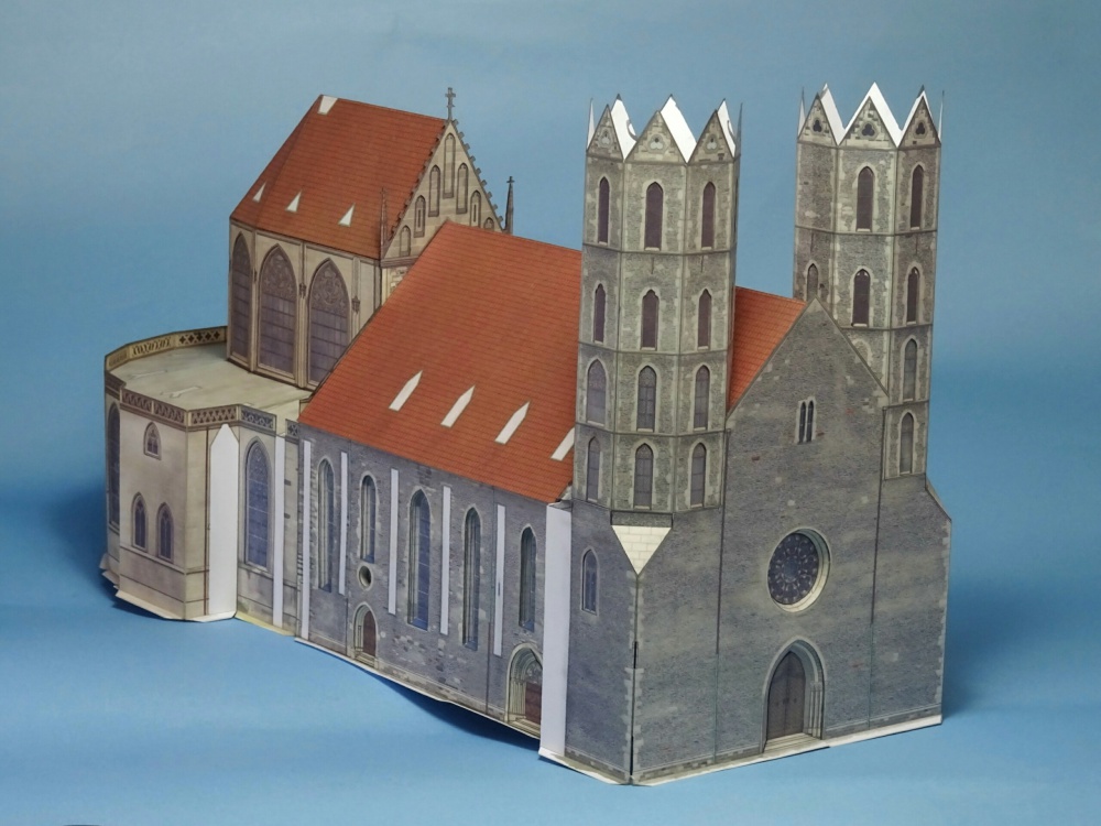 Chrám sv. Bartoloměje - Kolín (Plná velikost v novém okně) Chrám sv. Bartoloměje - Kolín