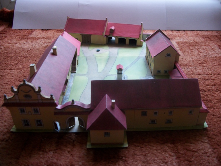 Cífkův statek v Třebízi (Plná velikost v novém okně) Cífkův statek v Třebízi