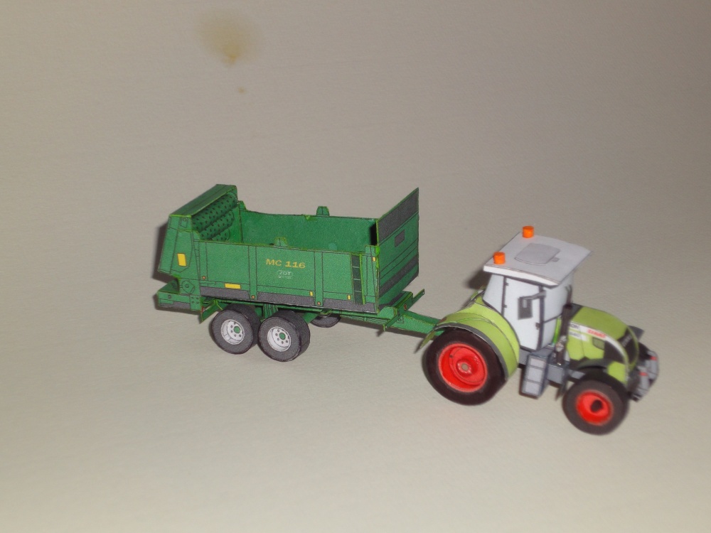 CLAAS Arion 640 (Plná velikost v novém okně) CLAAS Arion 640