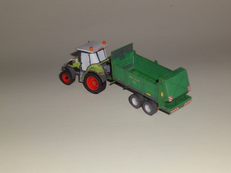 CLAAS Arion 640