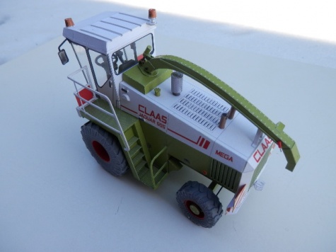 CLAAS JAGUAR 695 CLAAS JAGUAR 695