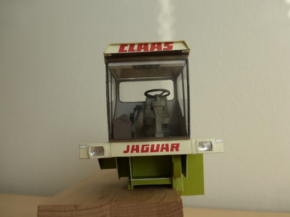 claas-jaguar mega 695 (Plná velikost v novém okně) claas-jaguar mega 695
