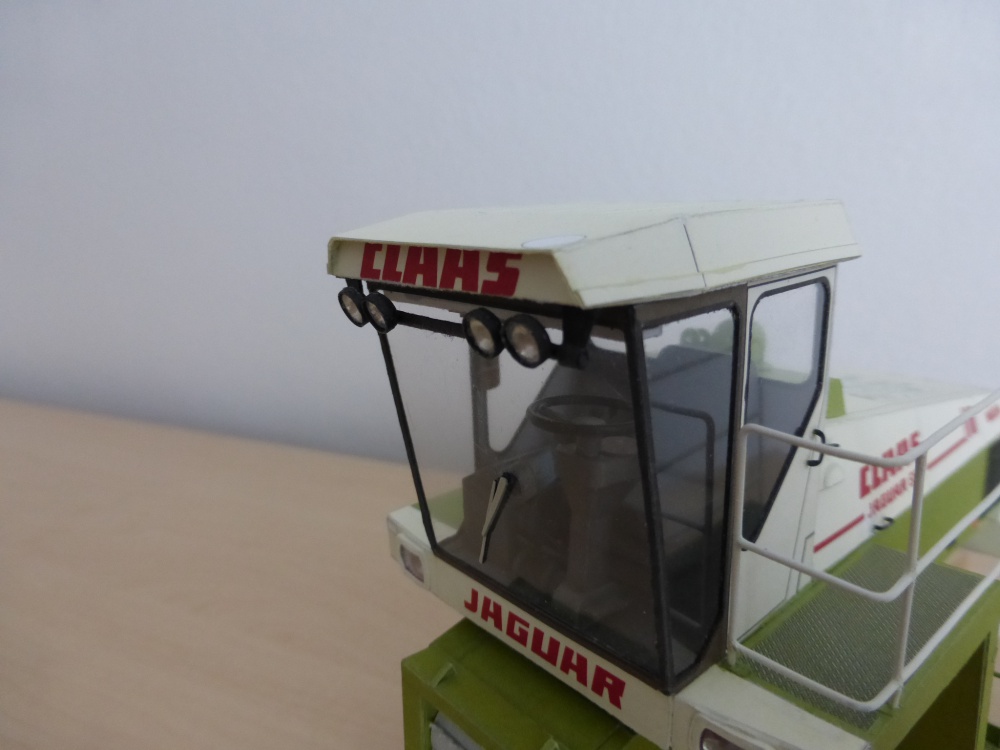 claas-jaguar mega 695 (Plná velikost v novém okně) claas-jaguar mega 695