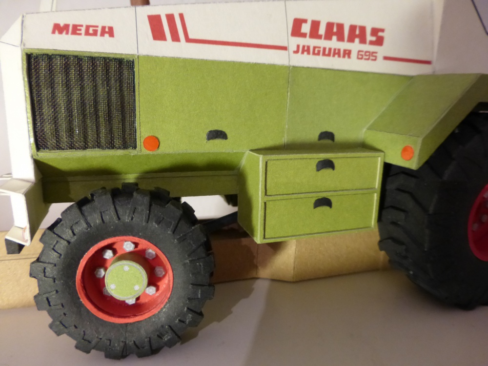 claas-jaguar mega 695 (Plná velikost v novém okně) claas-jaguar mega 695