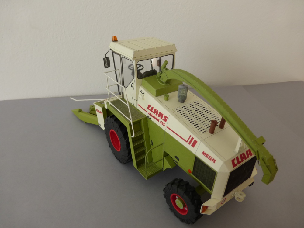 claas-jaguar mega 695 (Plná velikost v novém okně) claas-jaguar mega 695