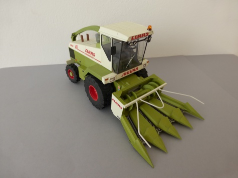 claas-jaguar mega 695
