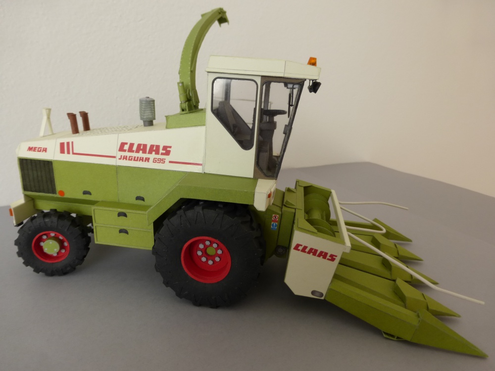 claas-jaguar mega 695 (Plná velikost v novém okně) claas-jaguar mega 695