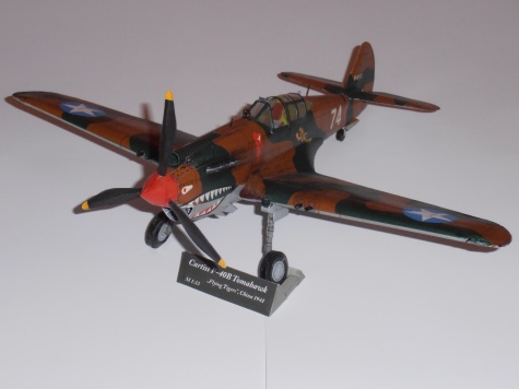 Curtiss P-40 Flying Tigers