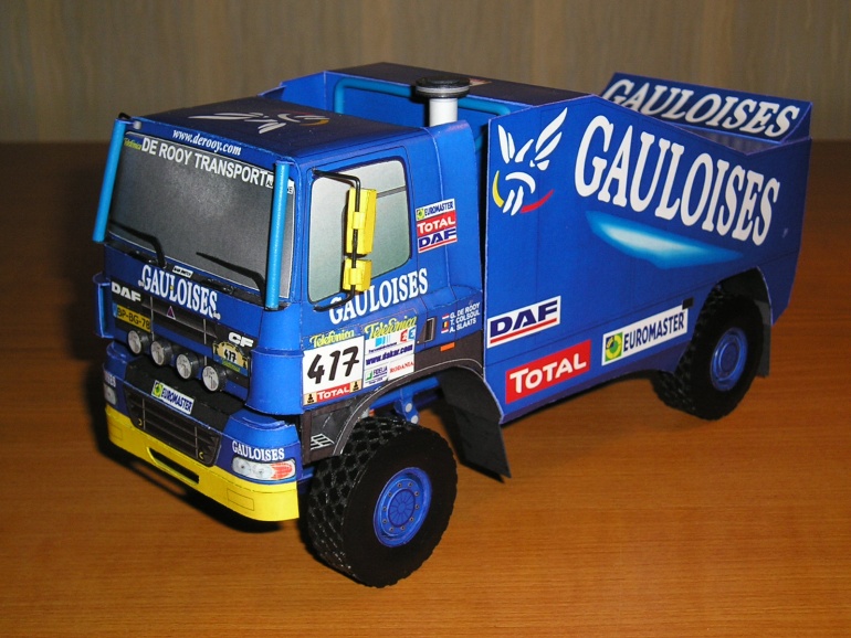 DAF CF 75 FAV 1:32 (Plná velikost v novém okně) DAF CF 75 FAV 1:32