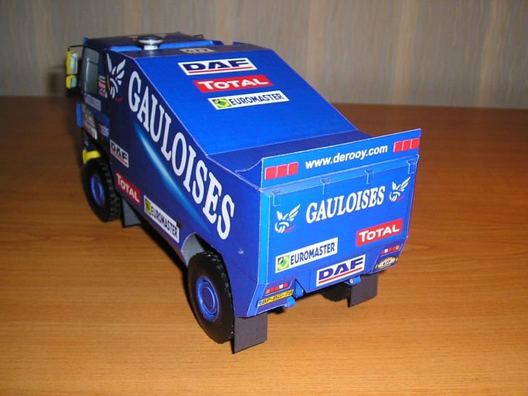 DAF CF 75 FAV 1:32 (Plná velikost v novém okně) DAF CF 75 FAV 1:32