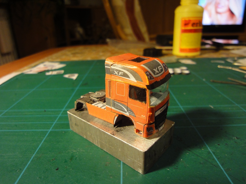 DAF 106XF+NÁVĚS LABERET SR2 (Plná velikost v novém okně) DAF 106XF+NÁVĚS LABERET SR2