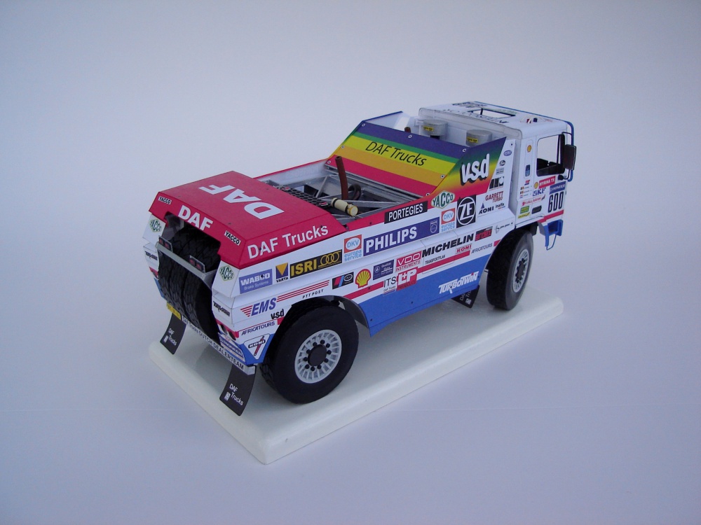 DAF 95 X1 TURBOTWIN - Dakar 1988 (Plná velikost v novém okně) DAF 95 X1 TURBOTWIN - Dakar 1988