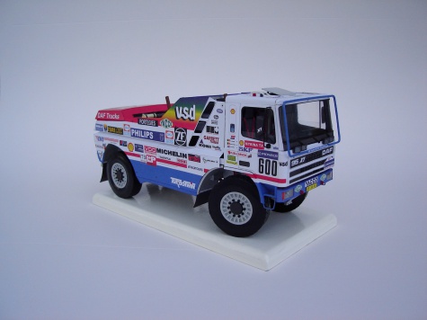 DAF 95 X1 TURBOTWIN - Dakar 1988 DAF 95 X1 TURBOTWIN - Dakar 1988