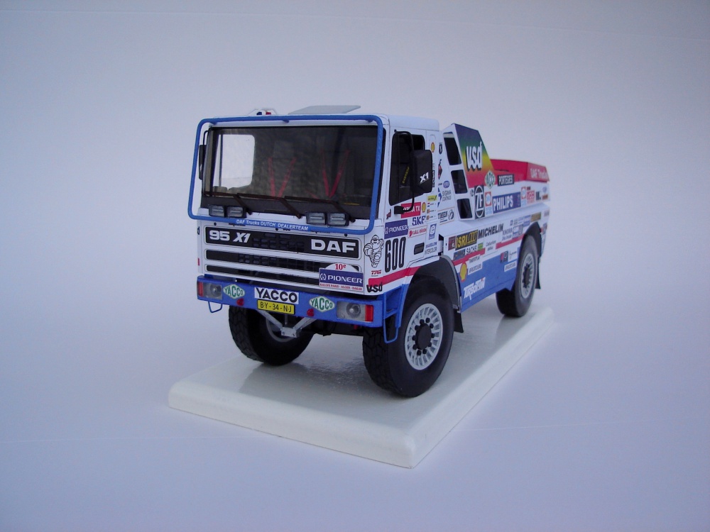 DAF 95 X1 TURBOTWIN - Dakar 1988 (Plná velikost v novém okně) DAF 95 X1 TURBOTWIN - Dakar 1988