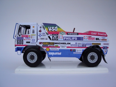 DAF 95 X1 TURBOTWIN - Dakar 1988 DAF 95 X1 TURBOTWIN - Dakar 1988