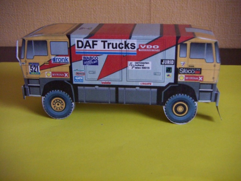 Dakar DeRooy (Plná velikost v novém okně) Dakar DeRooy