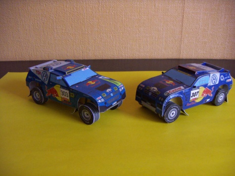 Dakar trucks and cars