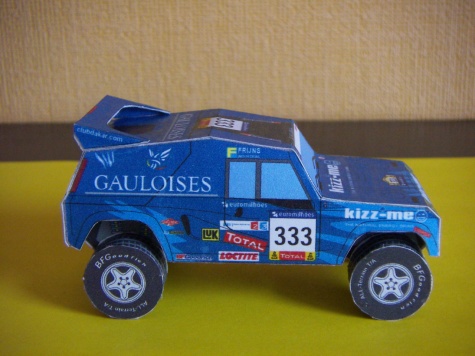 Dakar trucks and cars