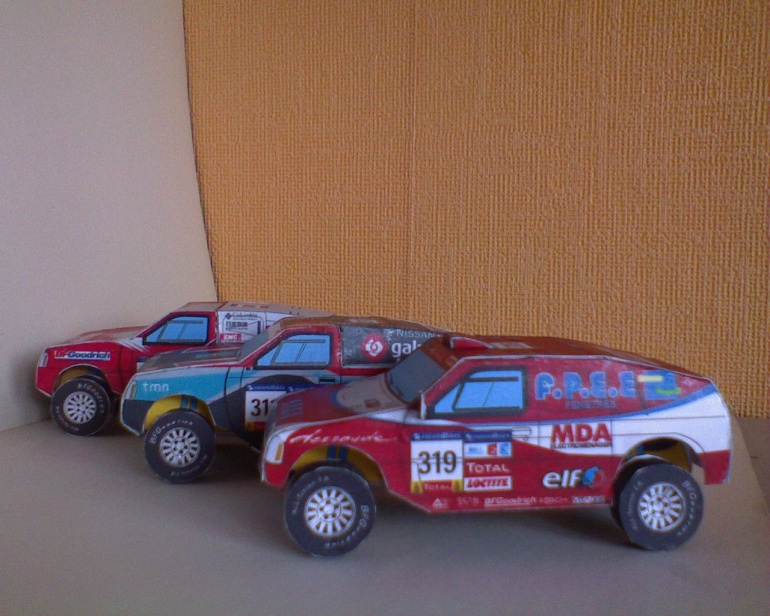Dakar trucks and cars (Pln� velikost v nov�m okn�) Dakar trucks and cars