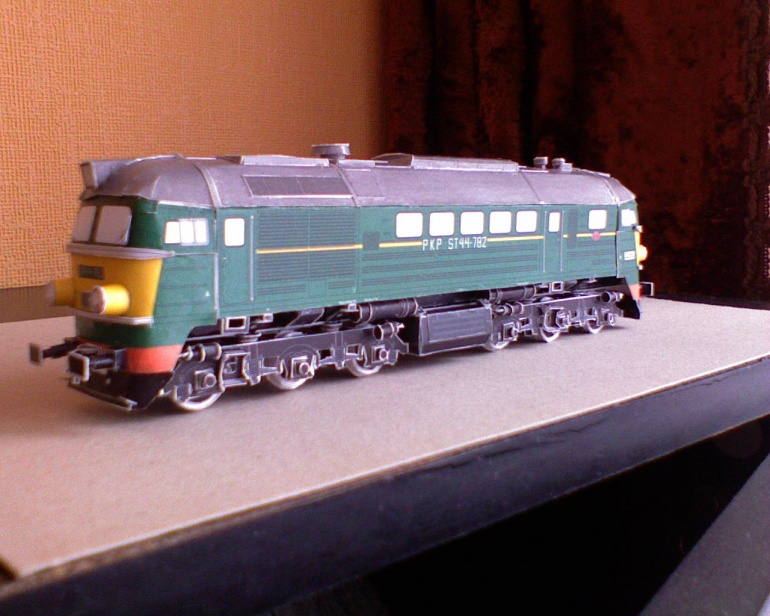 Diesel loco, Electric loco & cars (Plná velikost v novém okně) Diesel loco, Electric loco & cars
