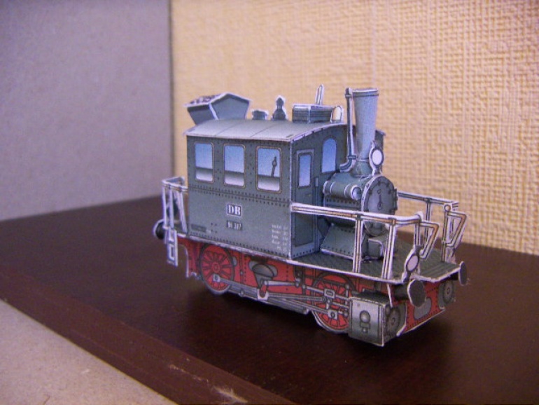 Diesel loco, Electric loco & cars (Plná velikost v novém okně) Diesel loco, Electric loco & cars