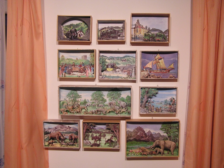 Diorama (Plná velikost v novém okně) Diorama