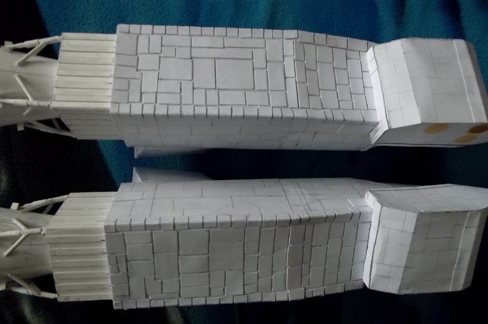 248643