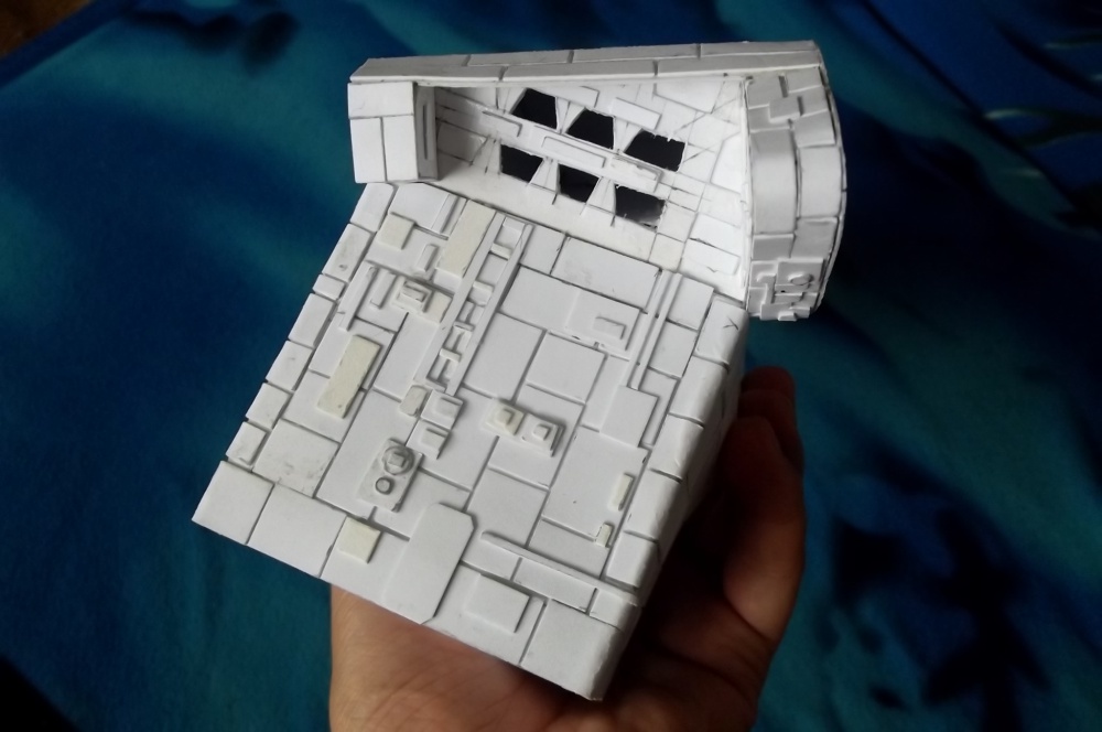 251369