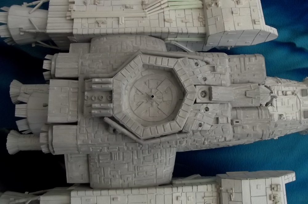 255641