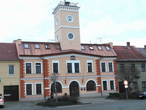 Dolní Bousov Dolní Bousov