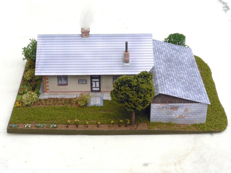 Domek z Rychnova (Plná velikost v novém okně) Domek z Rychnova