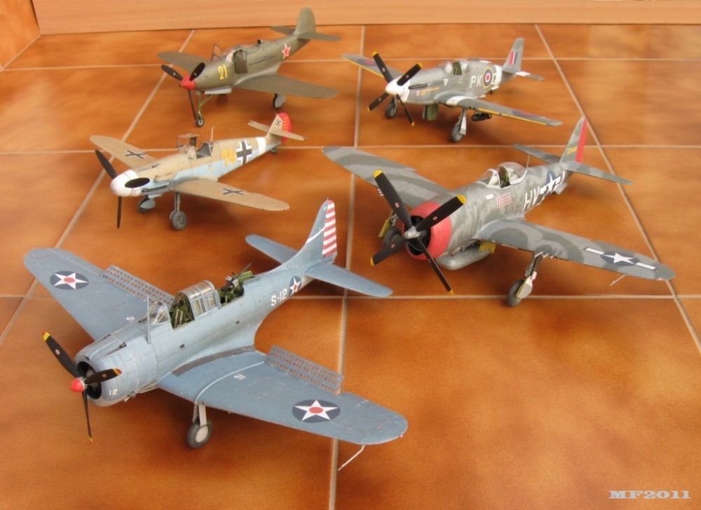 Douglas SBD-3 Dauntless