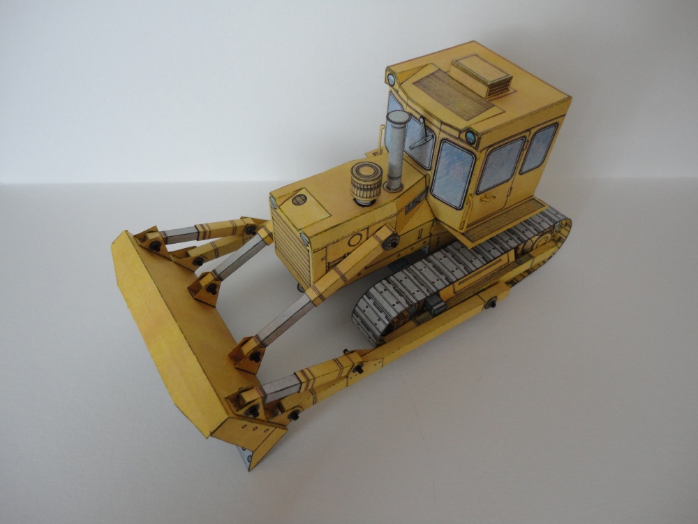 Dozer T 100 M (Plná velikost v novém okně) Dozer T 100 M