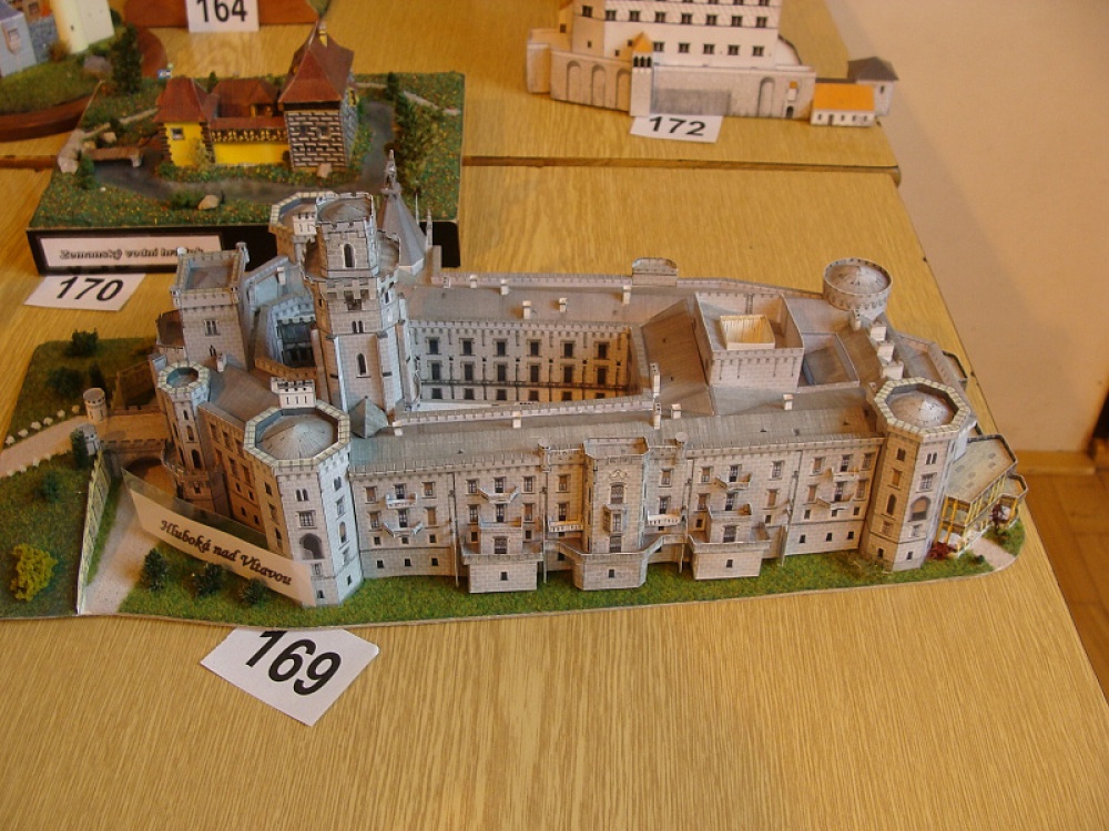 255062